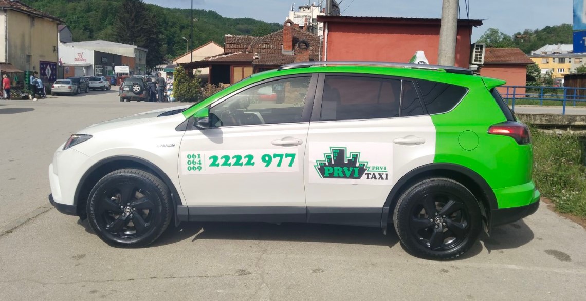 Prvi Taxi Medveđa vozilo 6